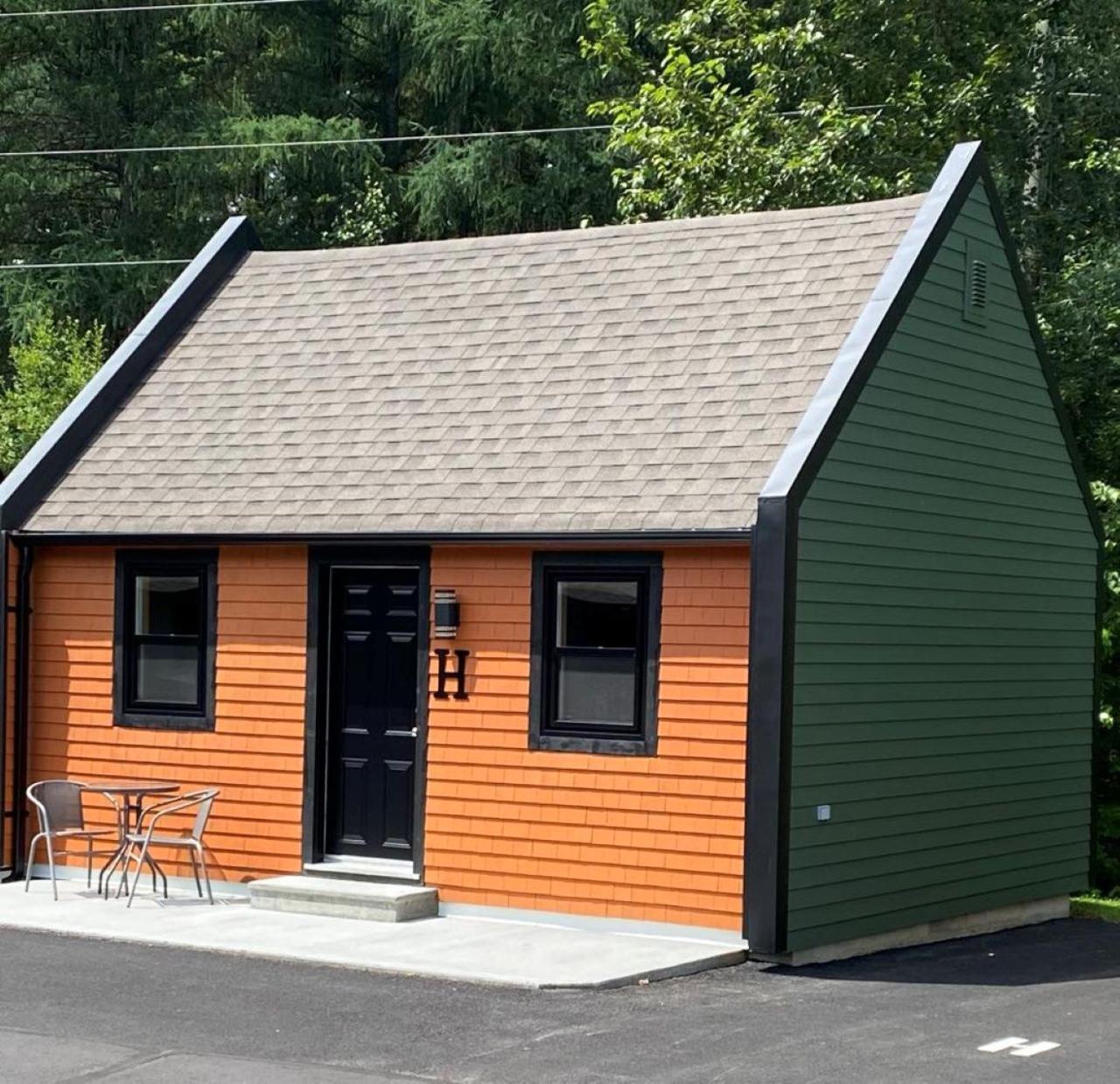 Auberge Micky Inc Edmundston Exterior foto